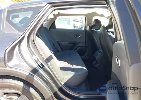 2025 Kia K4 Lx/Lxs from USA, damaged, VIN 3KPFT4DE6SE210501